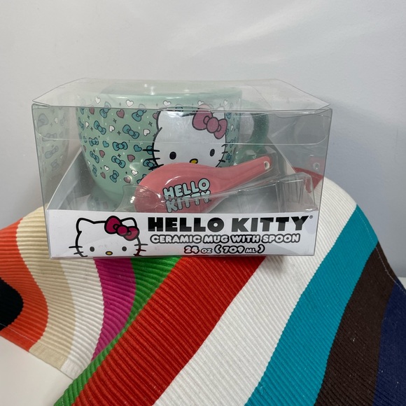 BNIB Hello Kitty Blue Bow Ceramic Soup Mug & Pink Spoon Set - Picture 2 of 7